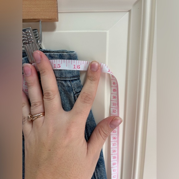 BLANK NYC The Baxter Jeans in Size 29 - Picture 5 of 8